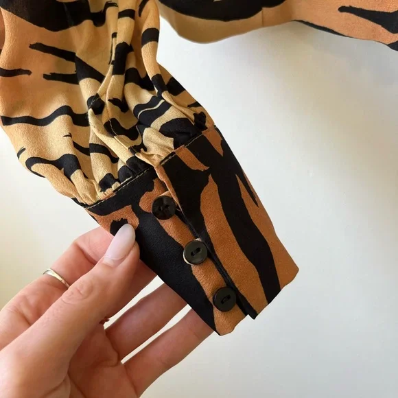 Realisation Tiger Top - Picture 6 of 8